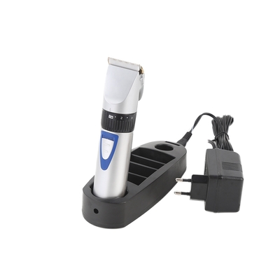 Safe Dog Grooming Clippers Sharp Blades Easy Maintenance Lightweight