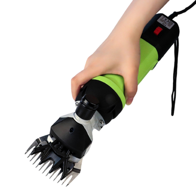 Rust Resistant Electric Shearing Clippers Dust Proof With 9 Straight Blades