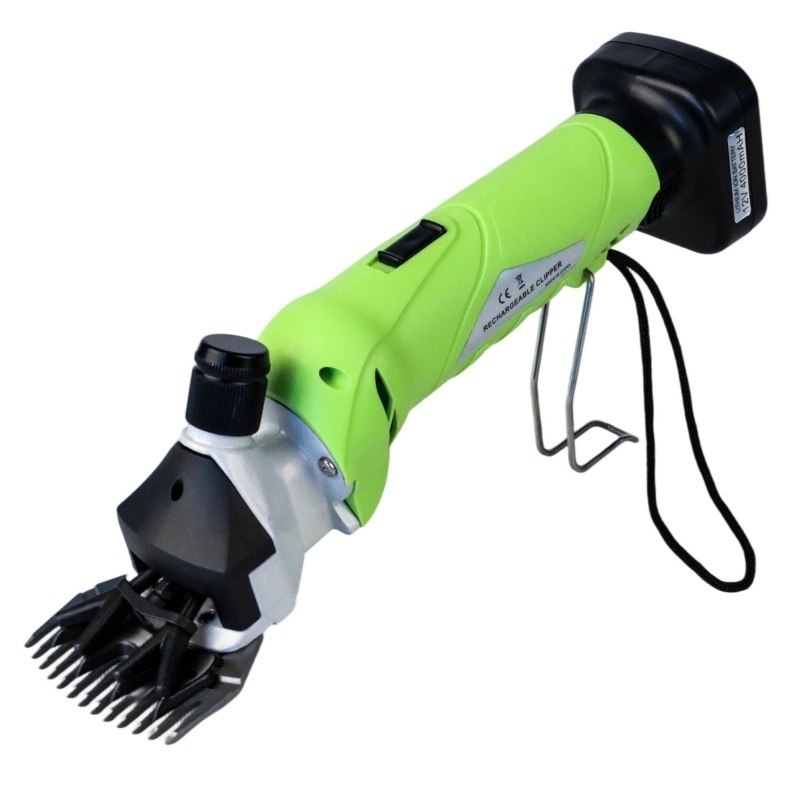 High-Capacity Cordless Sheep Hair Clipper with 2500 RPM Motor and 4000mAh Rechargeable Battery for Livestock Grooming